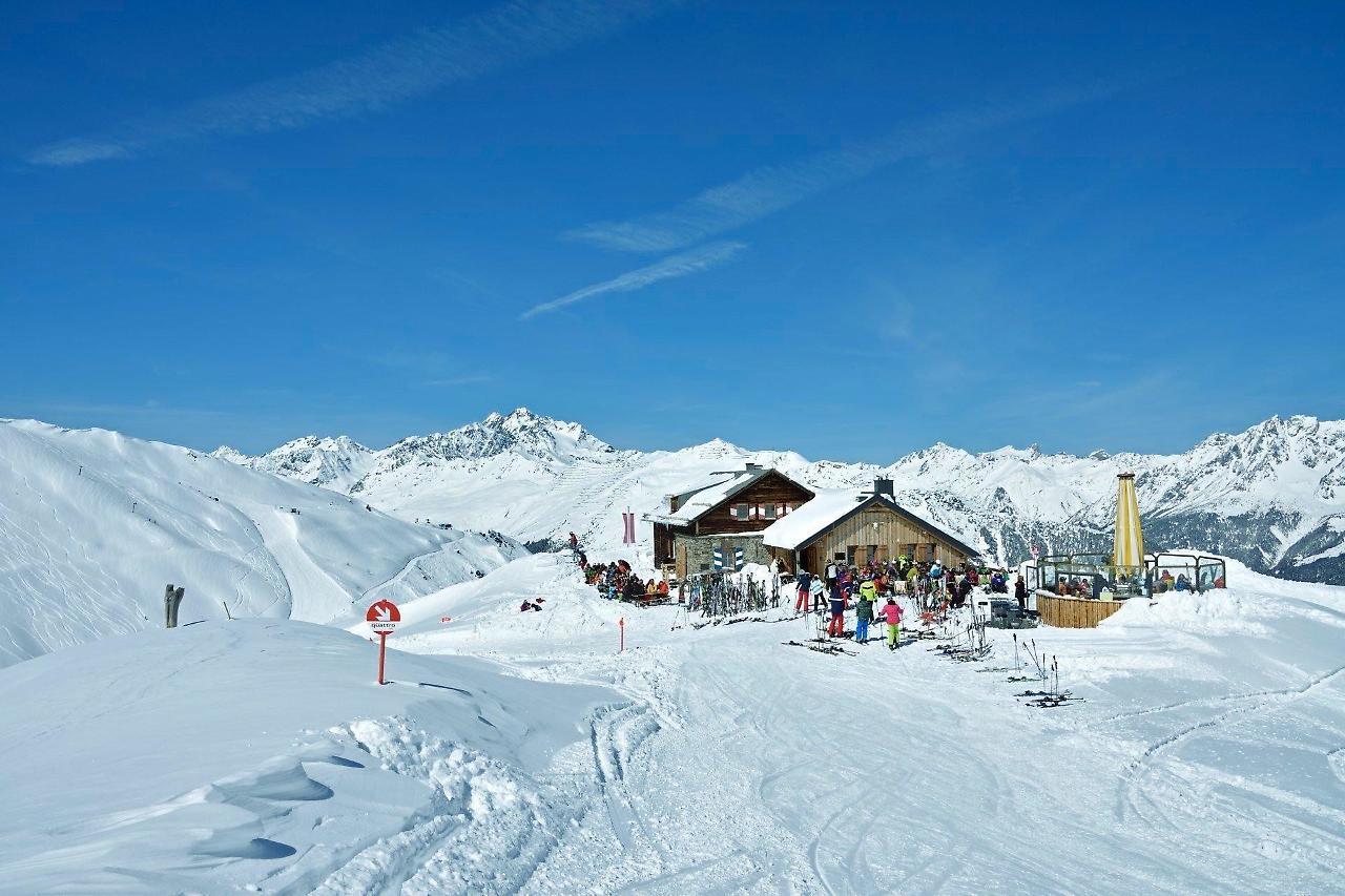 Ad Laca See Exteriér fotografie