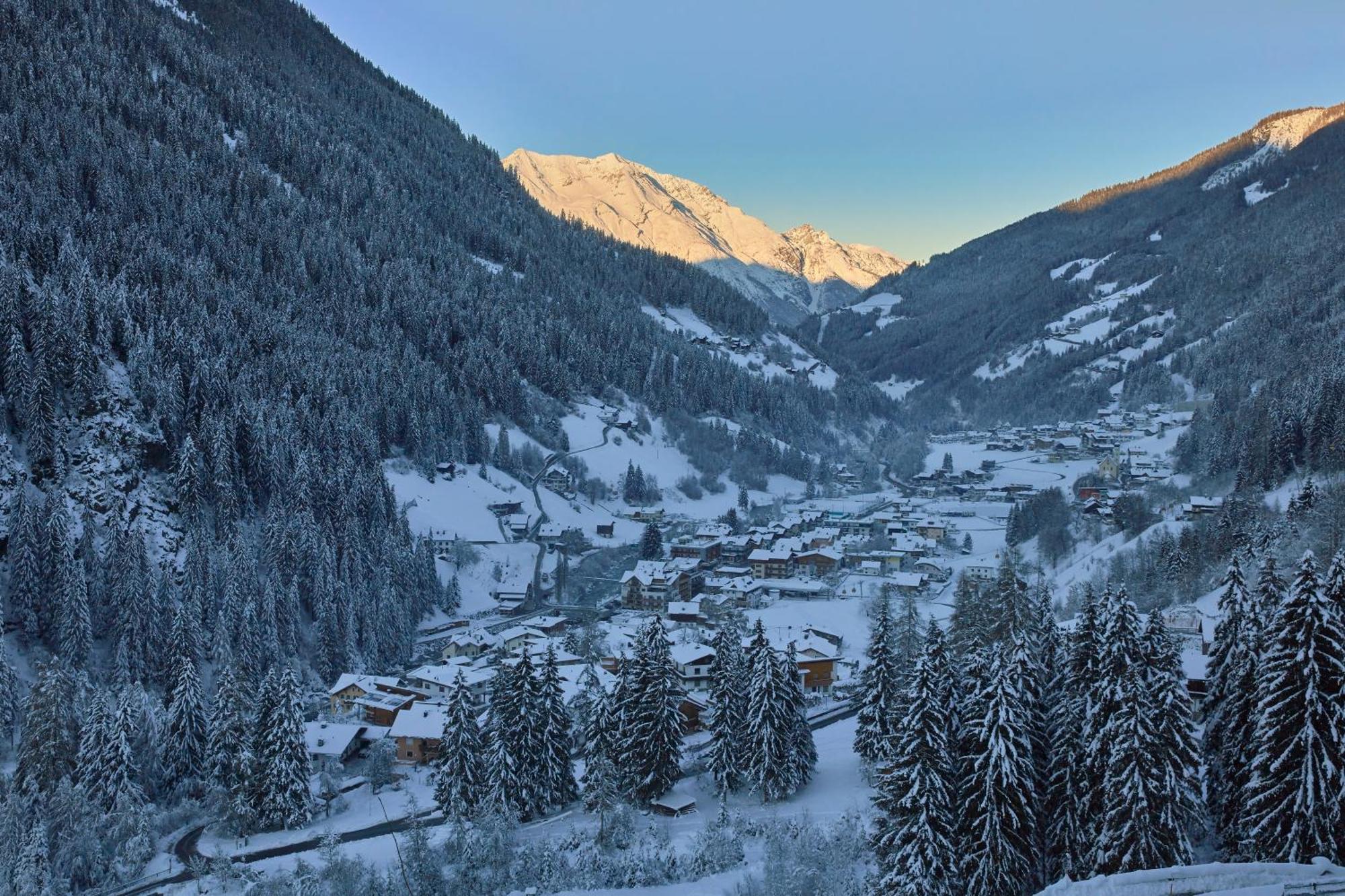 Ad Laca See Exteriér fotografie